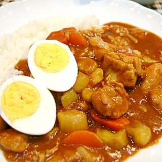 お肉が柔らかく！チキンカレー